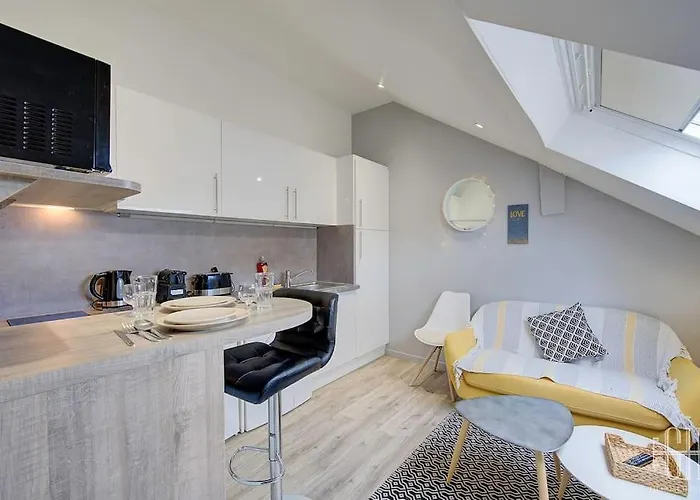 La Traversière 7 / Proche Gare *