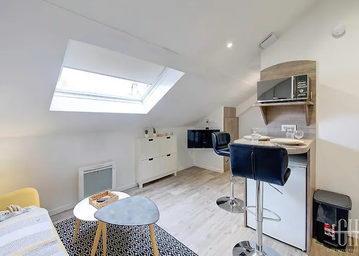 Апартаменты La Traversiere 7 / Proche Gare